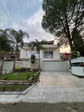 F-6 Houses